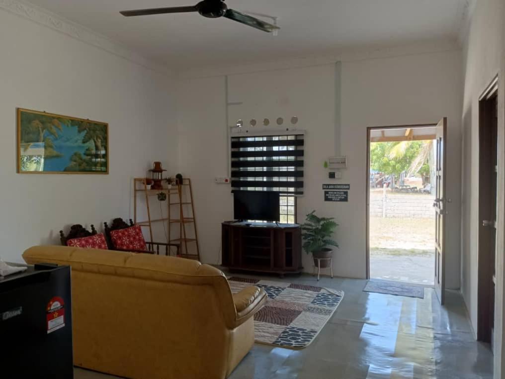 Homestay Lembah Tambunan Kampong Nail Екстериор снимка